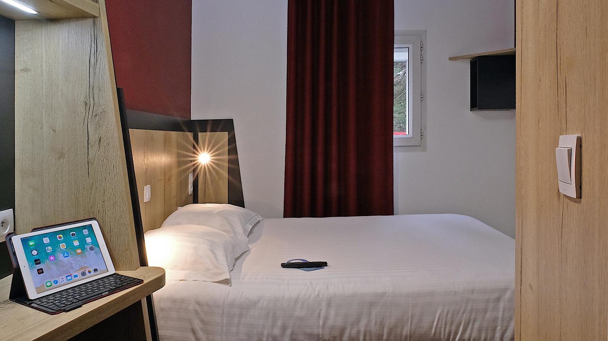In Hotel Nancy Frouard エクステリア 写真